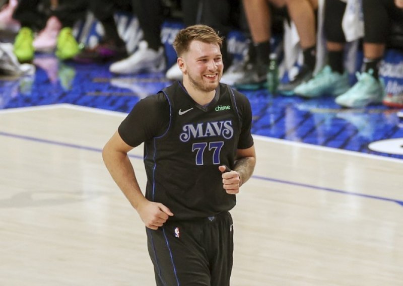 Luka Dončić za povijest; u NBA-u ovo nikad nije viđeno, a on je to napravio dva puta