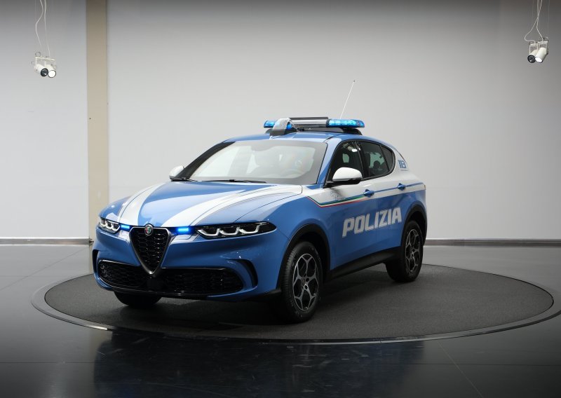 Talijanska policija nabavila nove automobile: Alfa Romeo Tonale je nova 'Pantera'