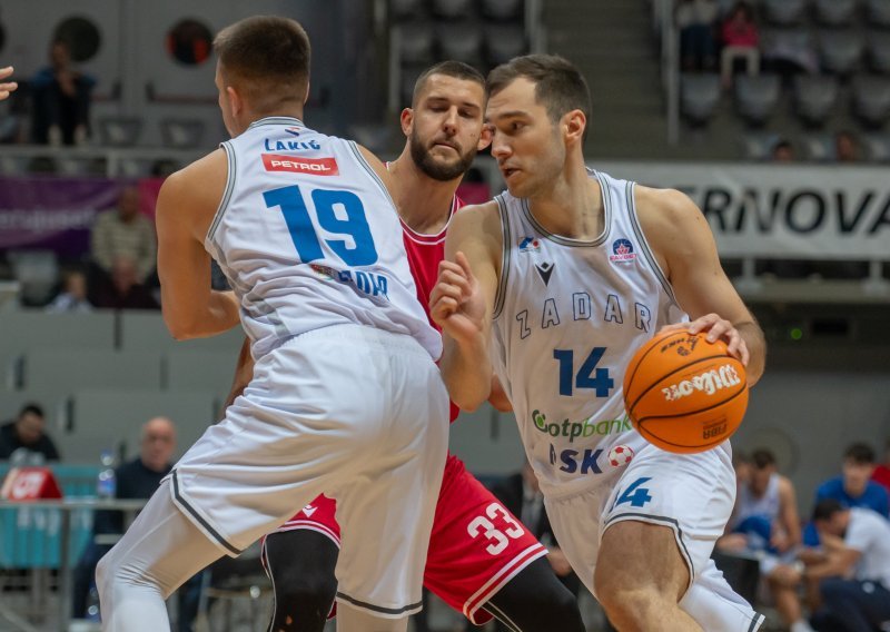 Zadar godinu završio porazom od Budućnosti; domaćina koštao očajni šut za tricu