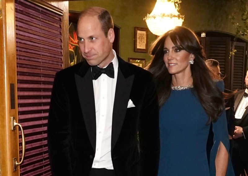 William i Kate čestitali Božić novom fotografijom svoje djece