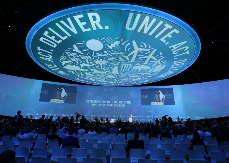 COP28: Delegati pokušavaju riješiti problem financiranja borbe protiv klimatskih promjena