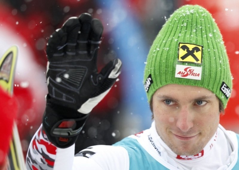 Kontroverzni Hirscher zaradio kaznu od FIS-a