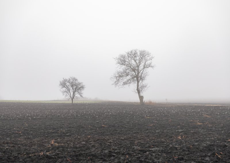 Početak tjedna donosi nam maglu, hladnoću, kišu i snijeg