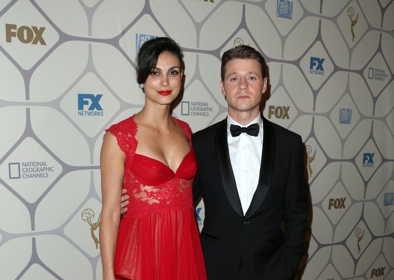 Morena Baccarin i Ben McKenzie dobili curicu