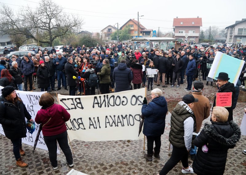 U Resniku prosvjedovali protiv izgradnje centra za gospodarenje otpadom