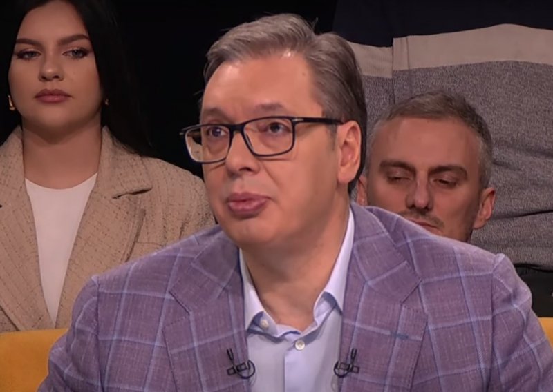 Vučić nahvalio Bandića: On je za neke bio Einstein