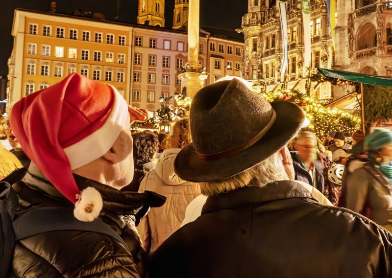 Svi su užasnuti paprenim cijenama na adventskim sajmovima: 'Ovdje je atmosfera sjajna, ali cijene hrane...'