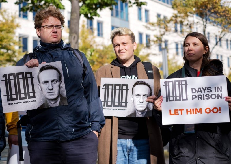 Navaljni 'premješten u novi zatvor', odvjetnici ga nisu vidjeli od 6. prosinca