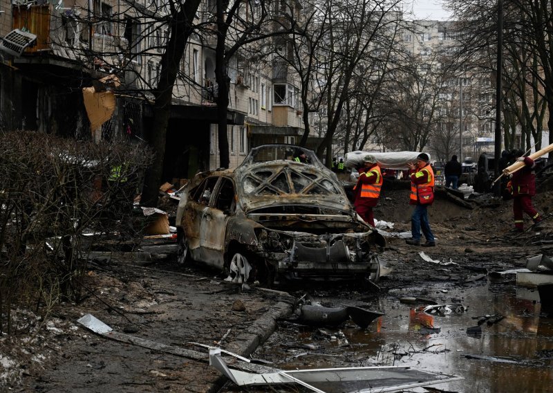 Rusi ponovno napali dronovima, Kijevom odjekivale eksplozije