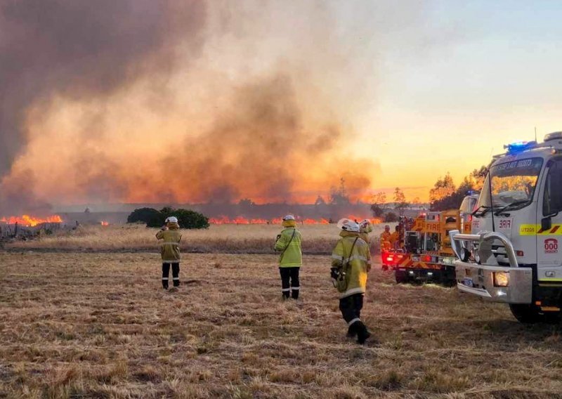 Australijom haraju požari, u jednom danu ih je gorjelo više od 50