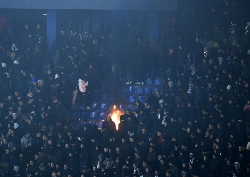 Na utakmici Dinamo-Hajduk privedena 24 navijača