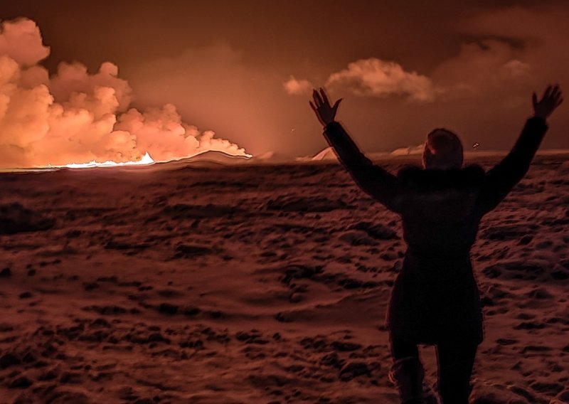 Lava na Islandu prijeti gradiću Grindaviku, zatvorena svjetski poznata Plava laguna