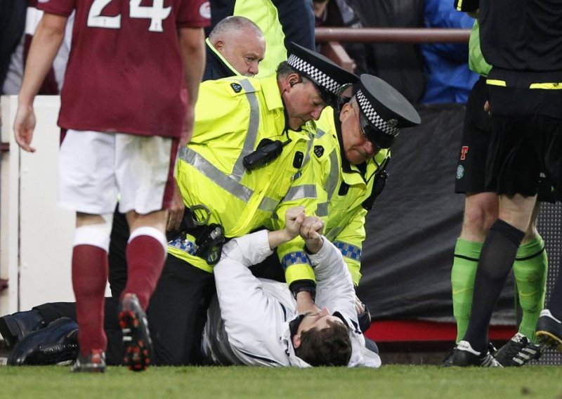 Celticov trener napadnut za vrijeme utakmice