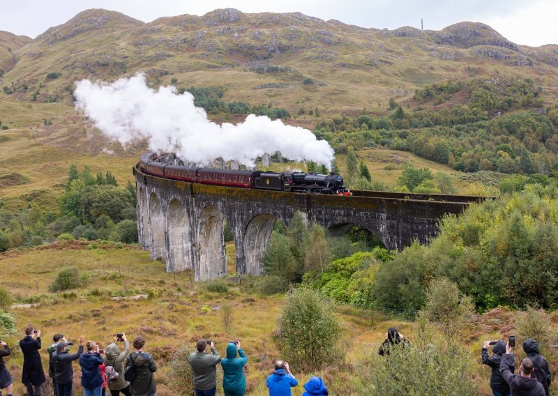 Ako ste ljubitelj Harryja Pottera požurite, Hogwarts Express mogao bi uskoro nestati