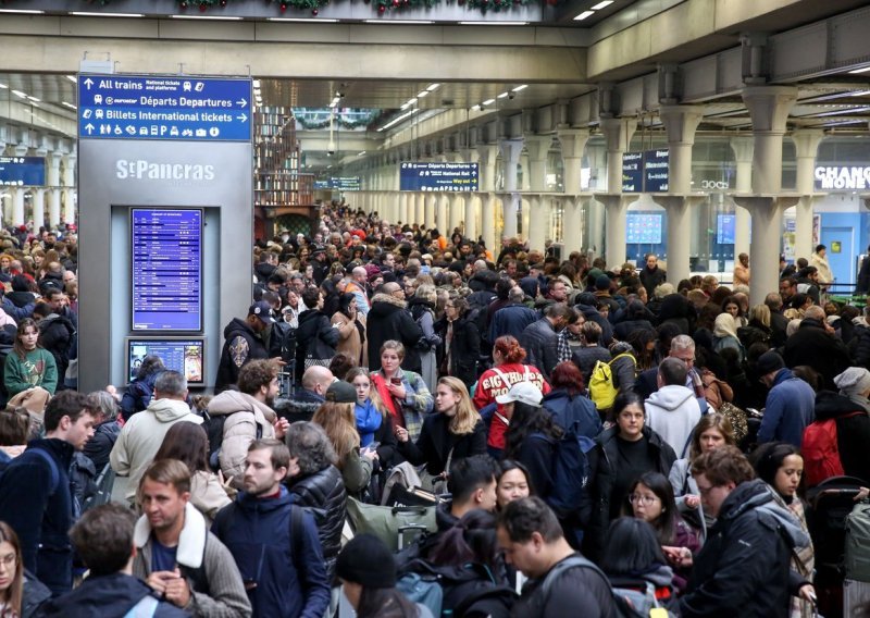 Neplanirani štrajk u Eurotunelu prekinuo željeznički promet ispod La Manchea