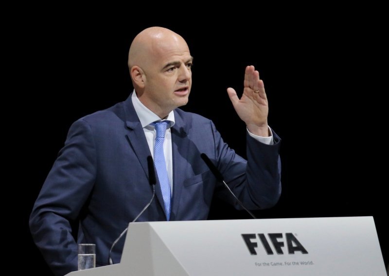 FIFA se hitno oglasila vezano za Superligu, a javili su se Bayern, Manchester United, PSG...