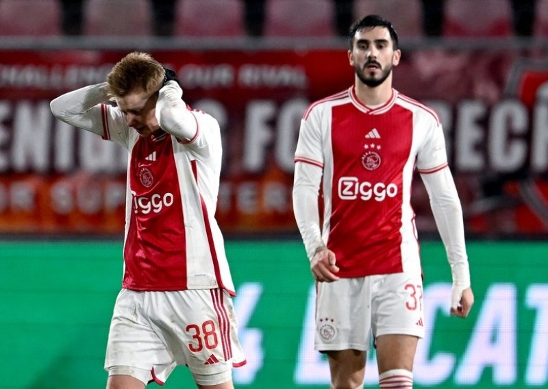 Novi šokantni poraz i debakl Ajaxa; četvrtoligaš je izbacio 'kopljanike' iz Kupa