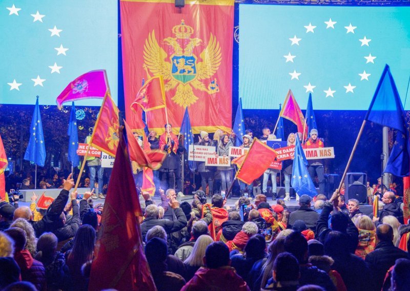 Crna Gora u 2023. - još jedna godina koju su 'pojeli' političari
