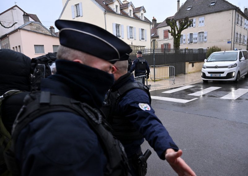 Tragedija u Francuskoj: Četvero djece i njihova majka ubijeni na Božić