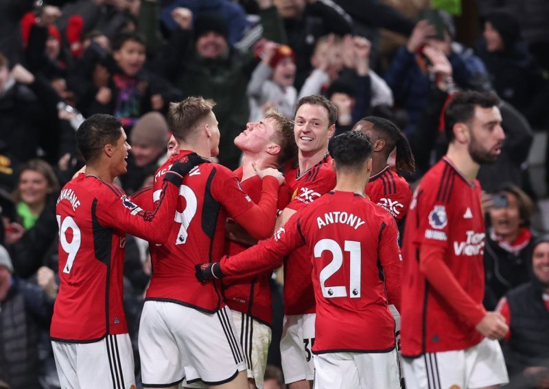 Božićno čudo na Old Traffordu. Manchester United je gubio 0:2, a onda...