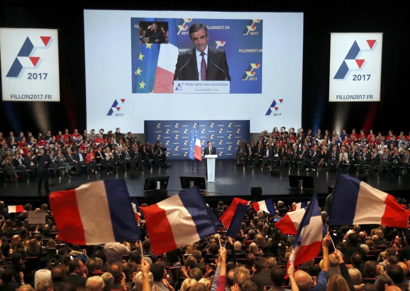 Tko su favoriti u predizborima na francuskoj desnici?
