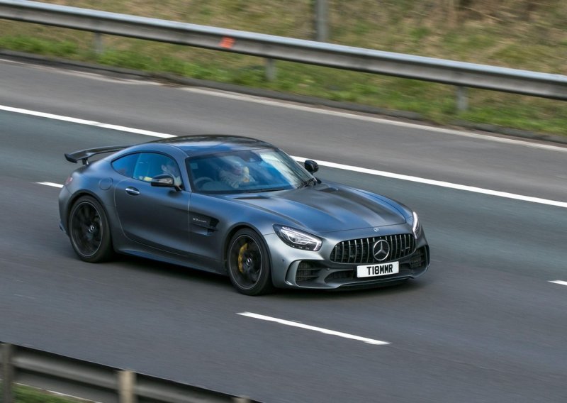 Mercedes je razvio novi V8, ali C-klasa ga neće dobiti: Odluka će razočarati dio AMG-ovih fanova