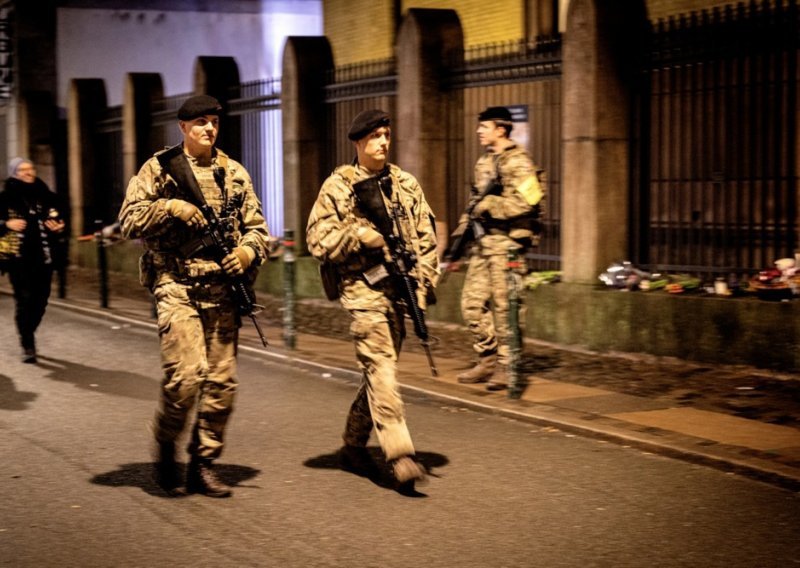 Europa u strahu od terorista na Silvestrovo, Francuzi dižu i dronove