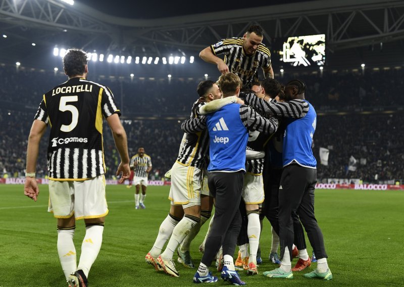 Juventus u derbiju srušio Romu i približio se Interu, Milan minimalno