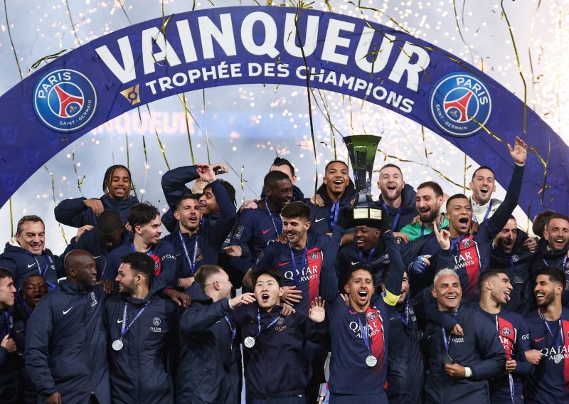Nogometaši PSG-a osvojili prvi trofej u 2024.