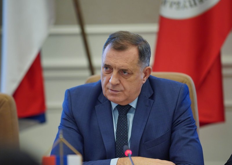 Dodik bi sam krojio izborni zakon; iz oporbe pljušte optužbe za manipulaciju