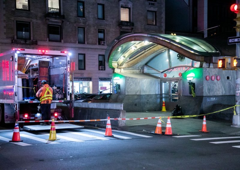 Sudarila se dva vlaka u podzemnoj željeznici u New Yorku, 24 ozlijeđenih