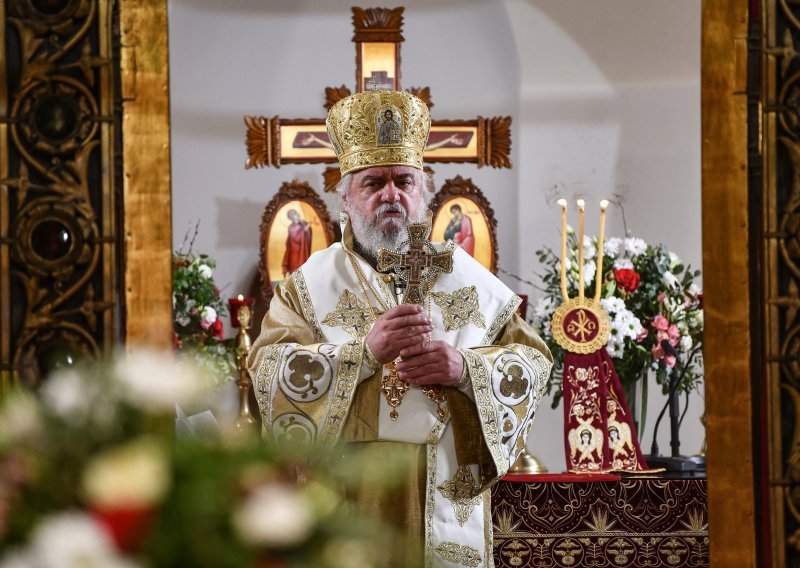 Služena božićna liturgija u hramu Preobraženja Gospodnjeg u Zagrebu