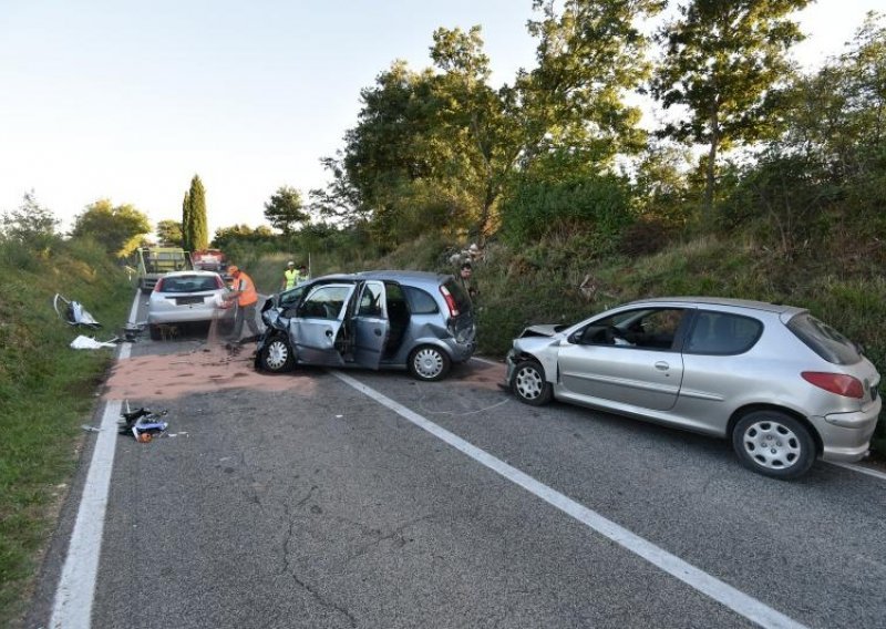 U teškoj nesreći u Istri poginula jedna osoba
