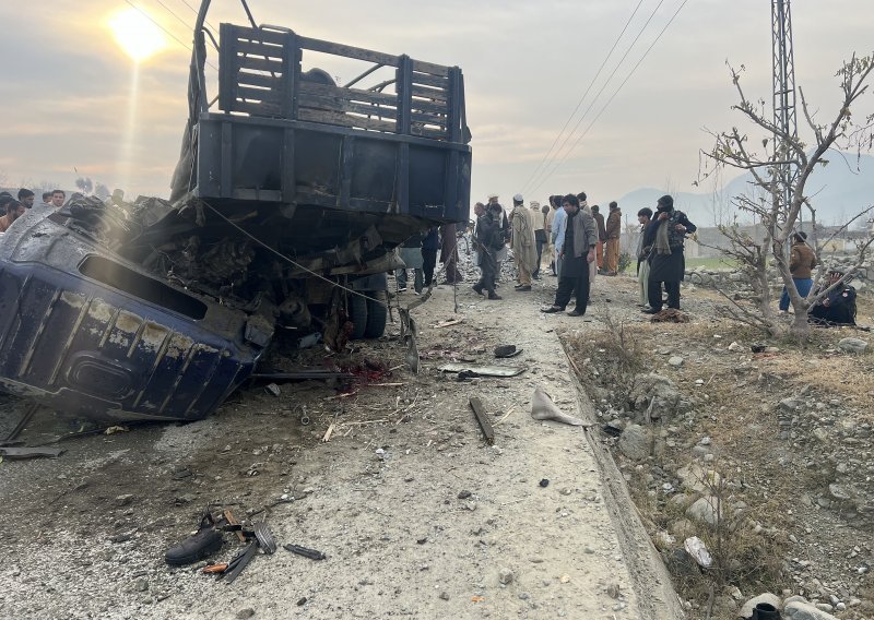 Pakistanski talibani napali kampanju cijepljenja, ubili pet policajaca
