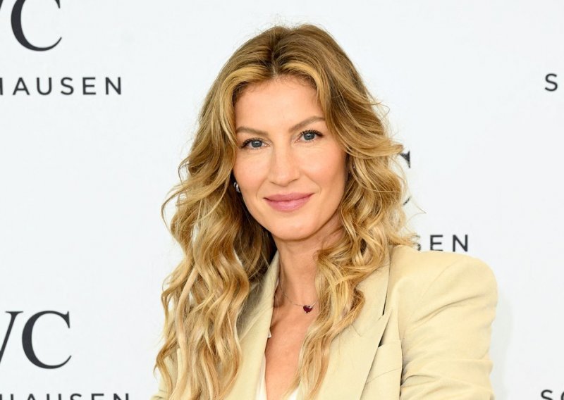 Gisele Bündchen pohvalila se sa svojih pet sestara, evo kako izgledaju