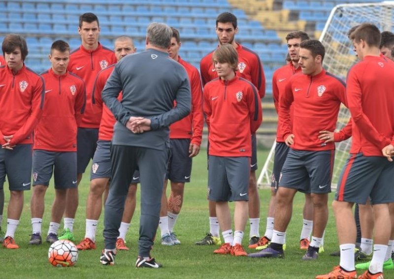 Gračanove družine treba se bojati i jaka Španjolska!