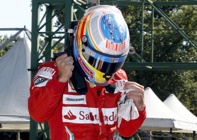 Bild tvrdi: Alonso rekao Vettelu 'j... se'?
