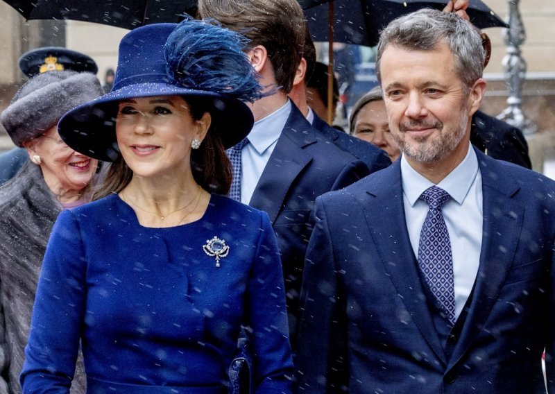 Nova danska kraljica pustila je suzu, a potez 'odmetnutog' princa govori sve