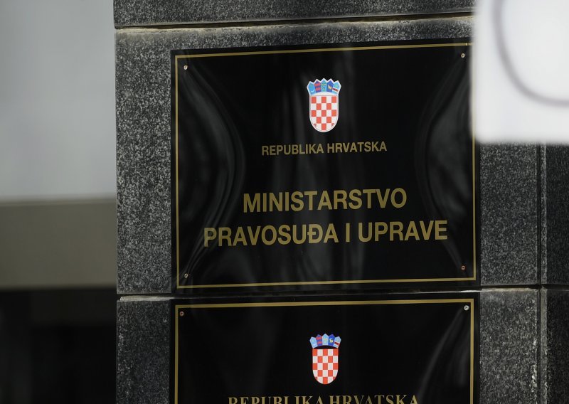 U bok sucima: I državni odvjetnici odbili prijedlog ministarstva