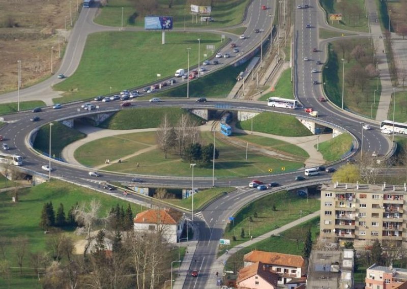 Provjerili smo u kojoj su fazi Bandićeve opsesije