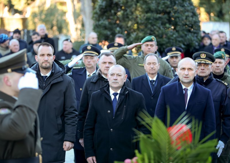 Medved: 'Pitanje vojnog roka je složeno, uskoro ćemo izaći s prijedlogom rješenja'