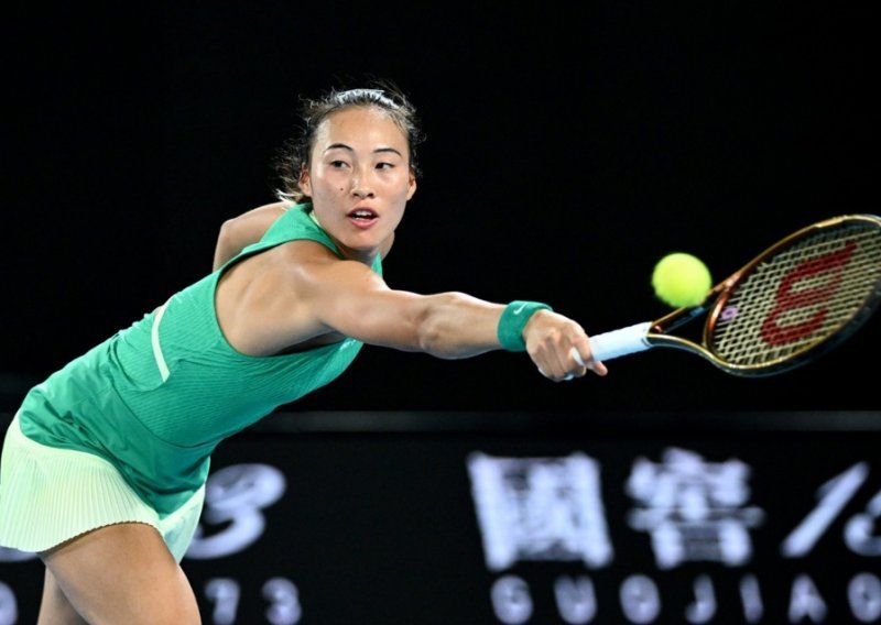 Kineskinja Qinwen Zheng izborila finale Australian Opena protiv Sabaljenke