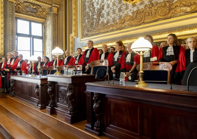 Francuski ustavni sud poništio dijelove zakona o imigraciji