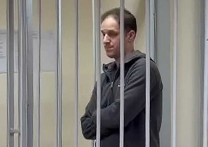 Ruski sud produžio pritvor novinaru Gershkovichu, čeka ga suđenje za špijunažu