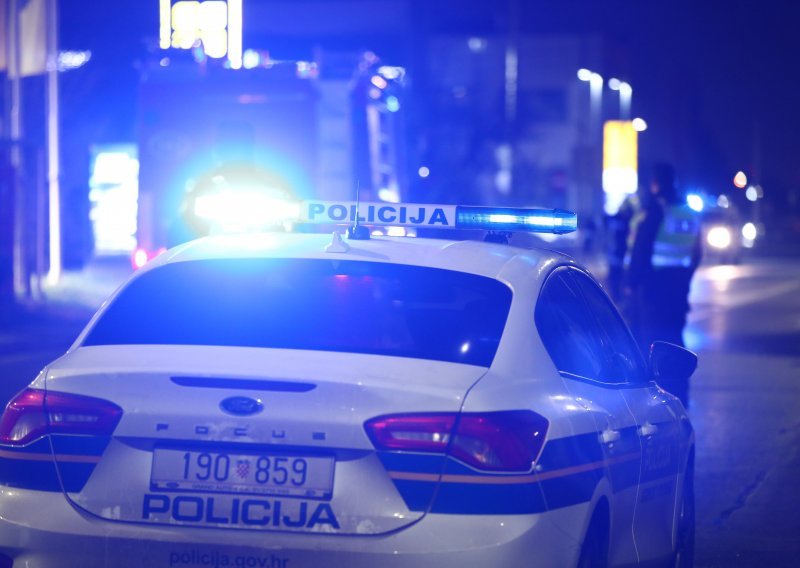 Žena na istoj kući po drugi put podmetnula požar, pa ga prijavila policiji