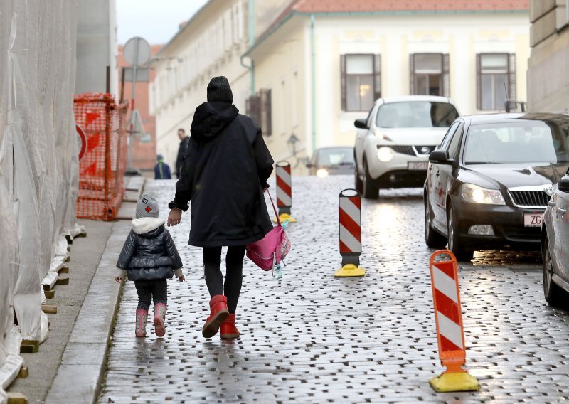 Mijenjaju se pravila za dječji doplatak, evo tko može podnijeti zahtjev