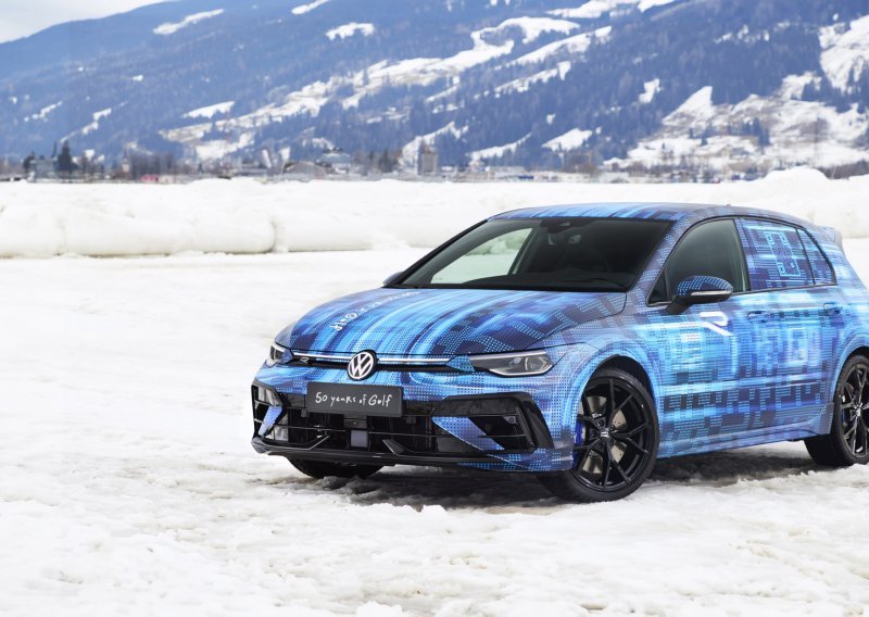 Volkswagen pokazao kako će izgledati novi Golf R: Ledena utrka Ice Race u Zell am Seeu