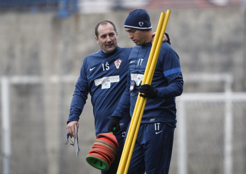 Može li Hrvatska igrati 3-4-2-1? Može li Hajduk?