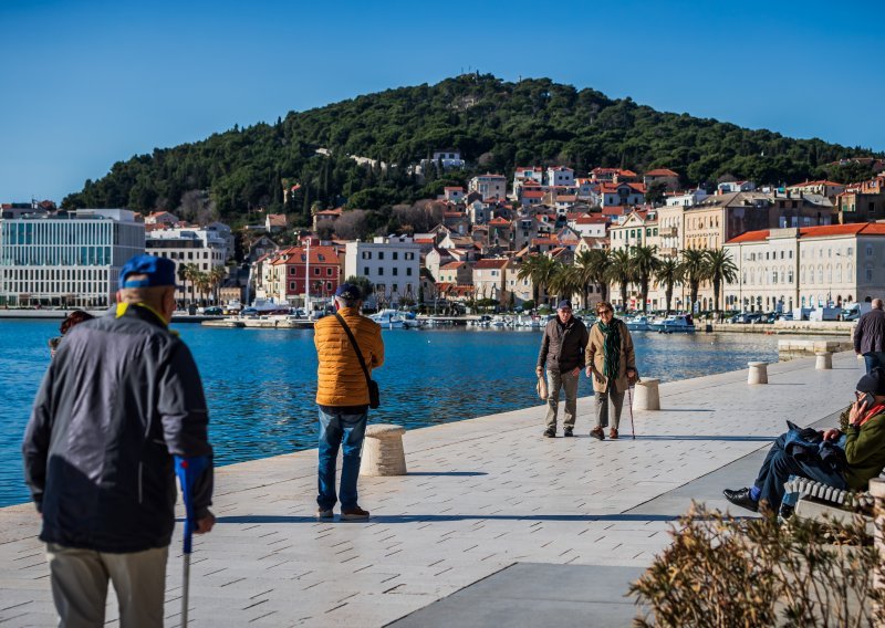 Proljeće u veljači; temperature između 14 i 19 °C