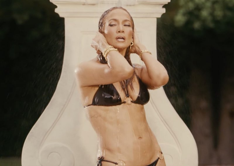 Na seksi izdanja Jennifer Lopez odavno smo navikli, no ovoga je puta pomakla sve granice